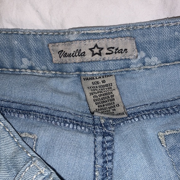 Girls Vanilla Star Jean Shorts - Picture 4 of 5